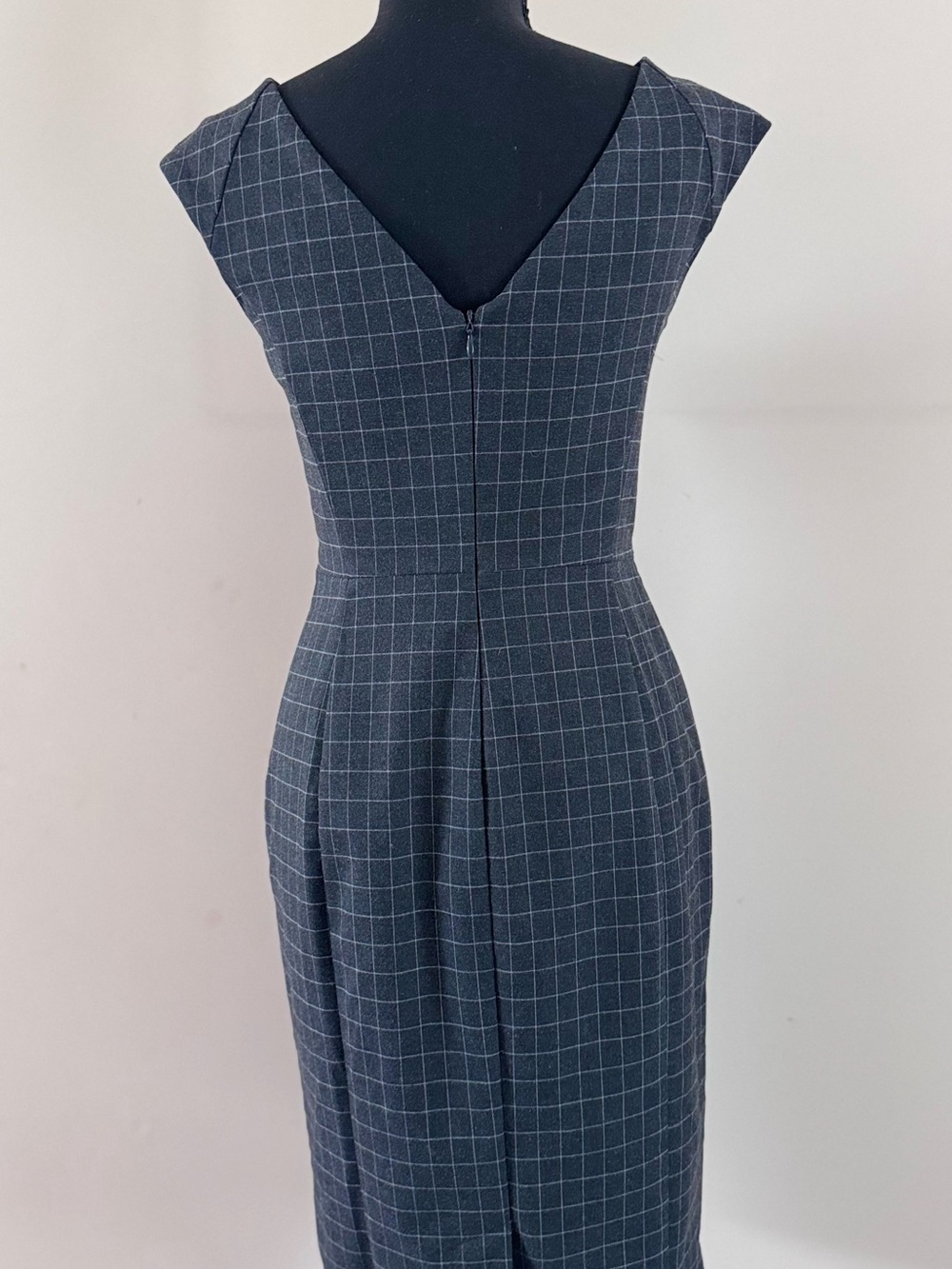 Banana Republic Black and White Windowpane Midi Sheath Dress - Picture 7 of 10